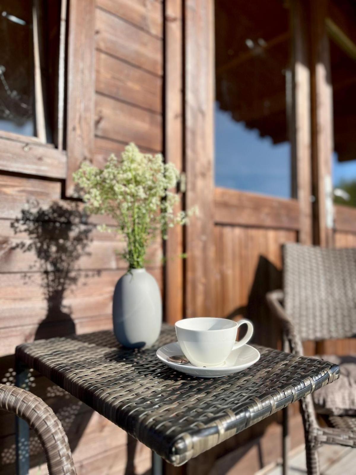 Roograhu kämping Hotel Heilu Bagian luar foto