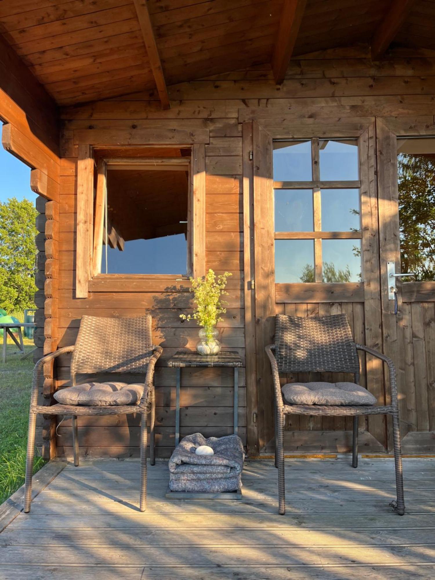 Roograhu kämping Hotel Heilu Bagian luar foto